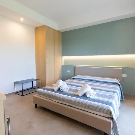 Molo Brin & Guest house