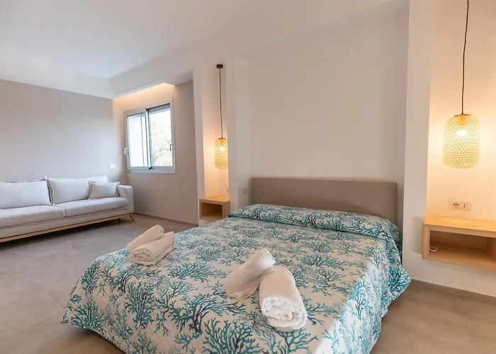 Molo Brin & Gasthuis Olbia